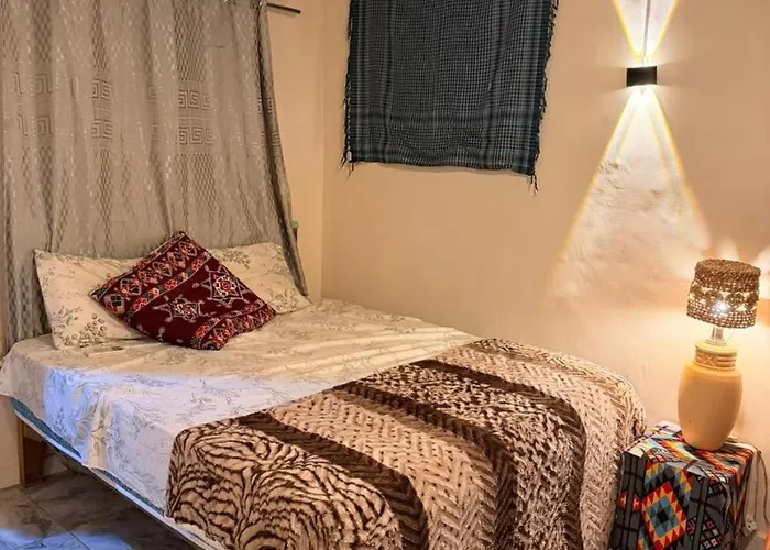 Omar Cozy